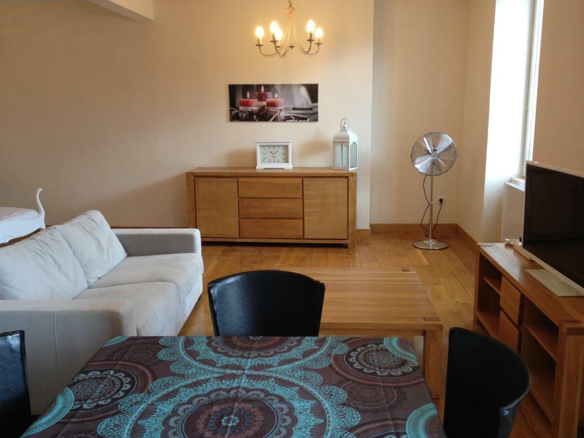 Un Joli Pied A Terre Apartment Montignac-Lascaux Ngoại thất bức ảnh