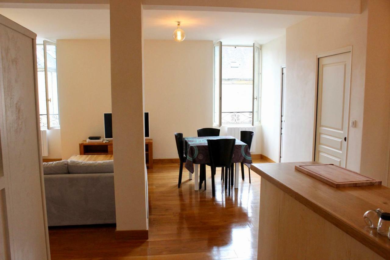 Un Joli Pied A Terre Apartment Montignac-Lascaux Ngoại thất bức ảnh